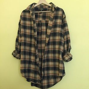 Unisex Plaid Button Up Long Sleeve Shirt/Flannel